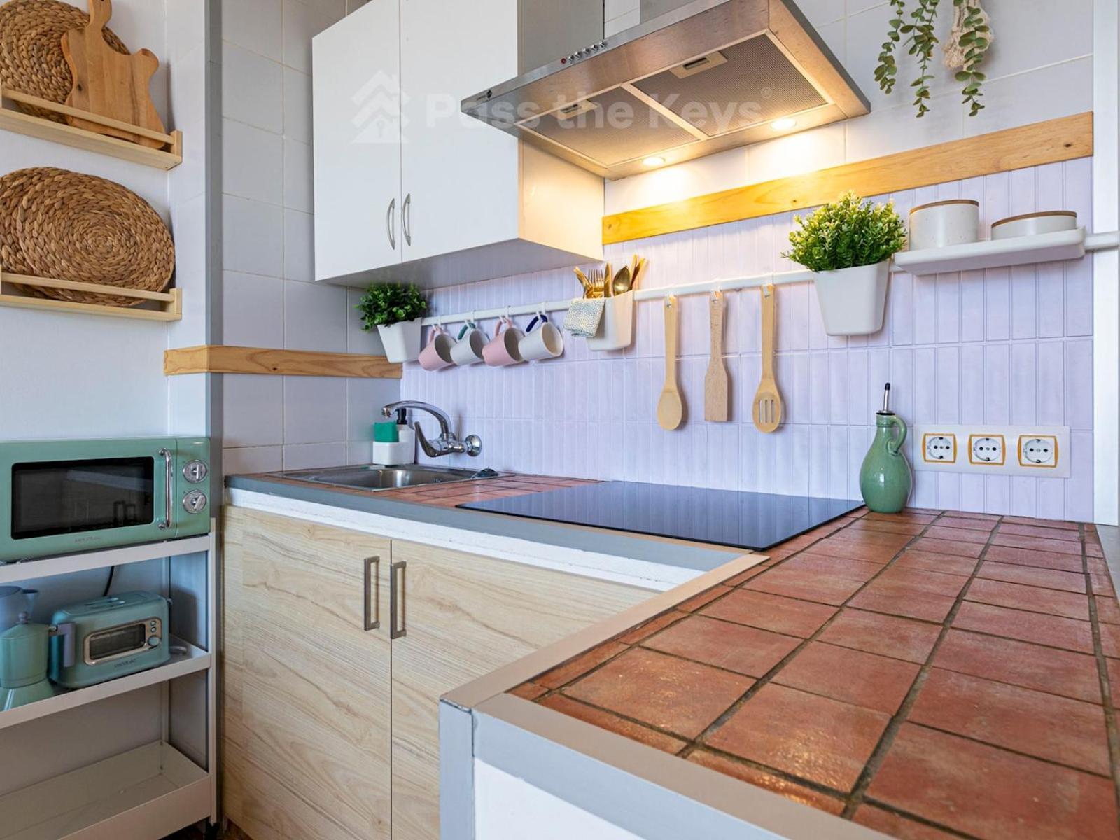 Pass The Keys Cozy In Heart Of Nueva Andalucia Apartamento Marbella